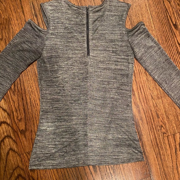 Rag & Bone cold shoulder top xs - Picture 2 of 4